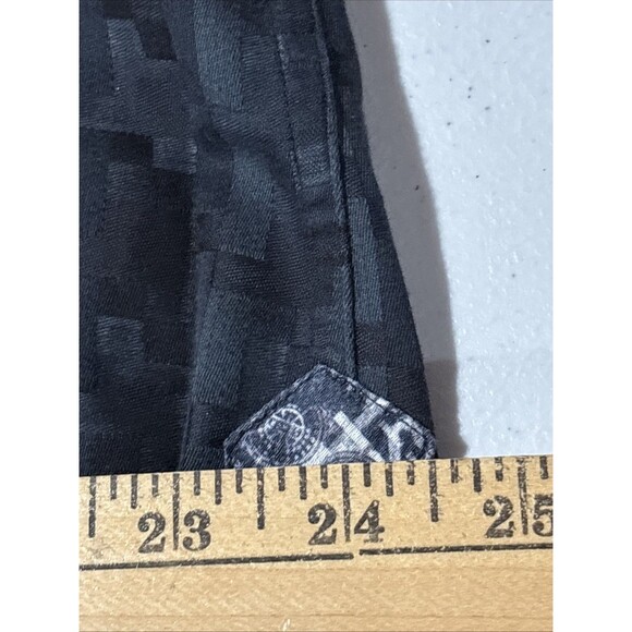 Robert Graham Flip Cuff Dress Shirt Mens sz XL Embriodered - Picture 14 of 16